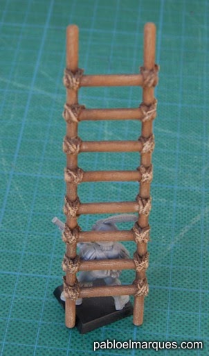 Escalera con cuerda Escalera con cuerda